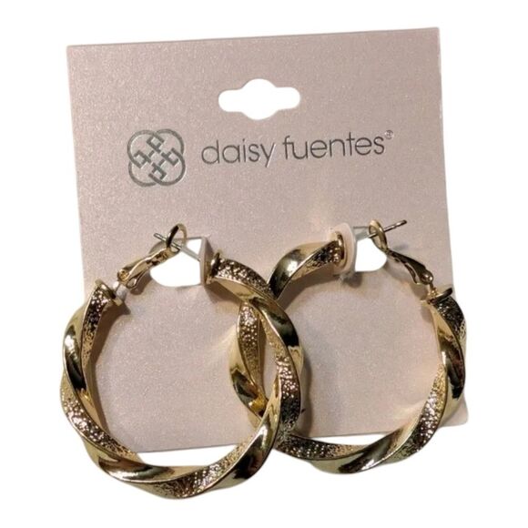 Daisy Fuentes Gold Hoop Earrings - Picture 1 of 1